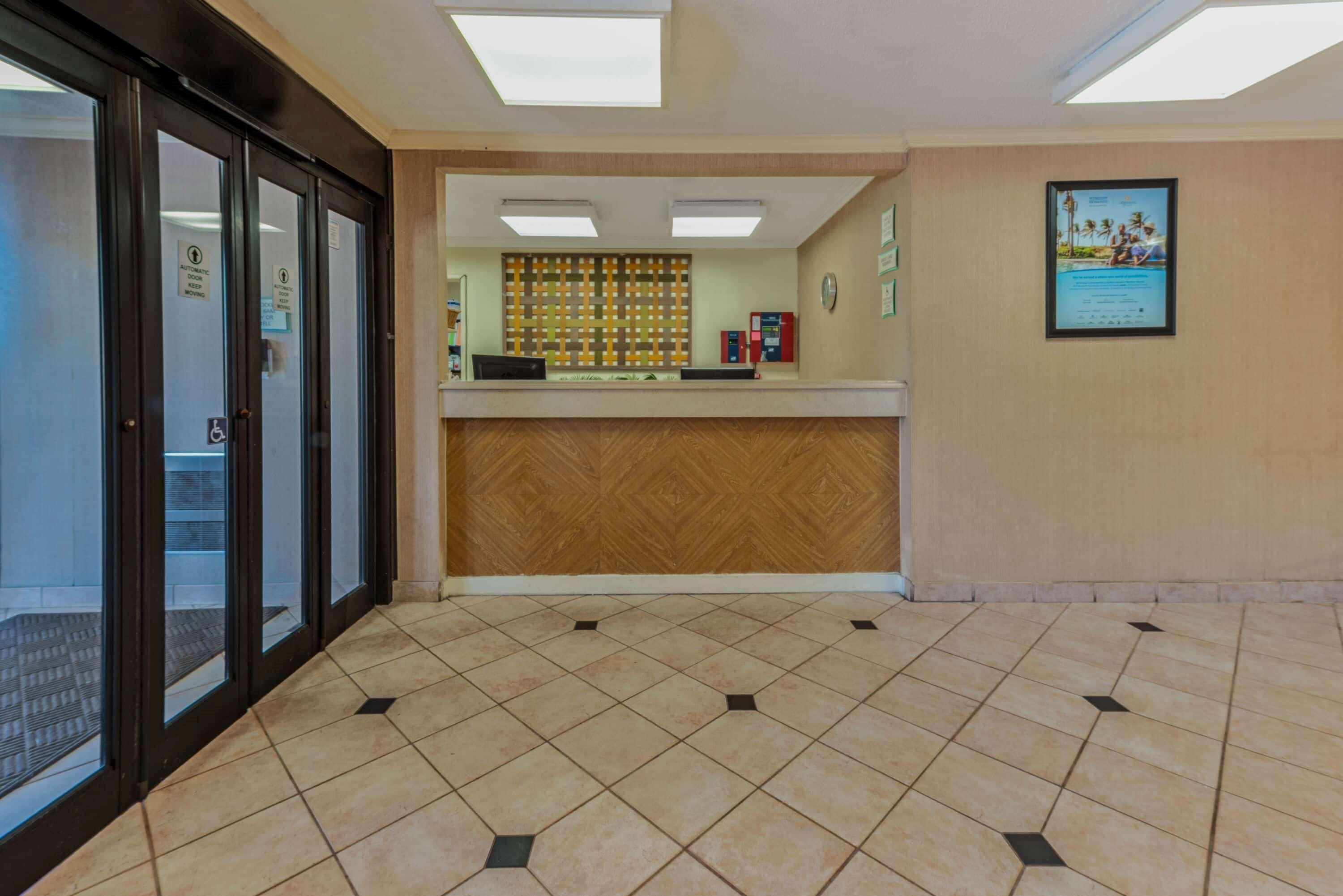 La Quinta By Wyndham Tampa Brandon West Ξενοδοχείο Heartland Εξωτερικό φωτογραφία